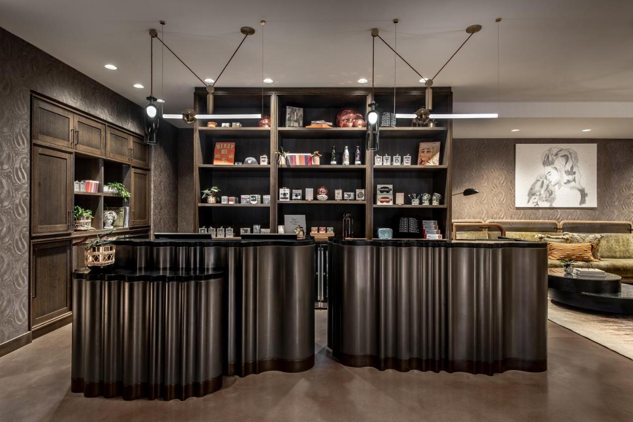ยอร์ส ทรูลี ดีซี Hotel วอชิงตัน ภายนอก รูปภาพ The interior of the London store