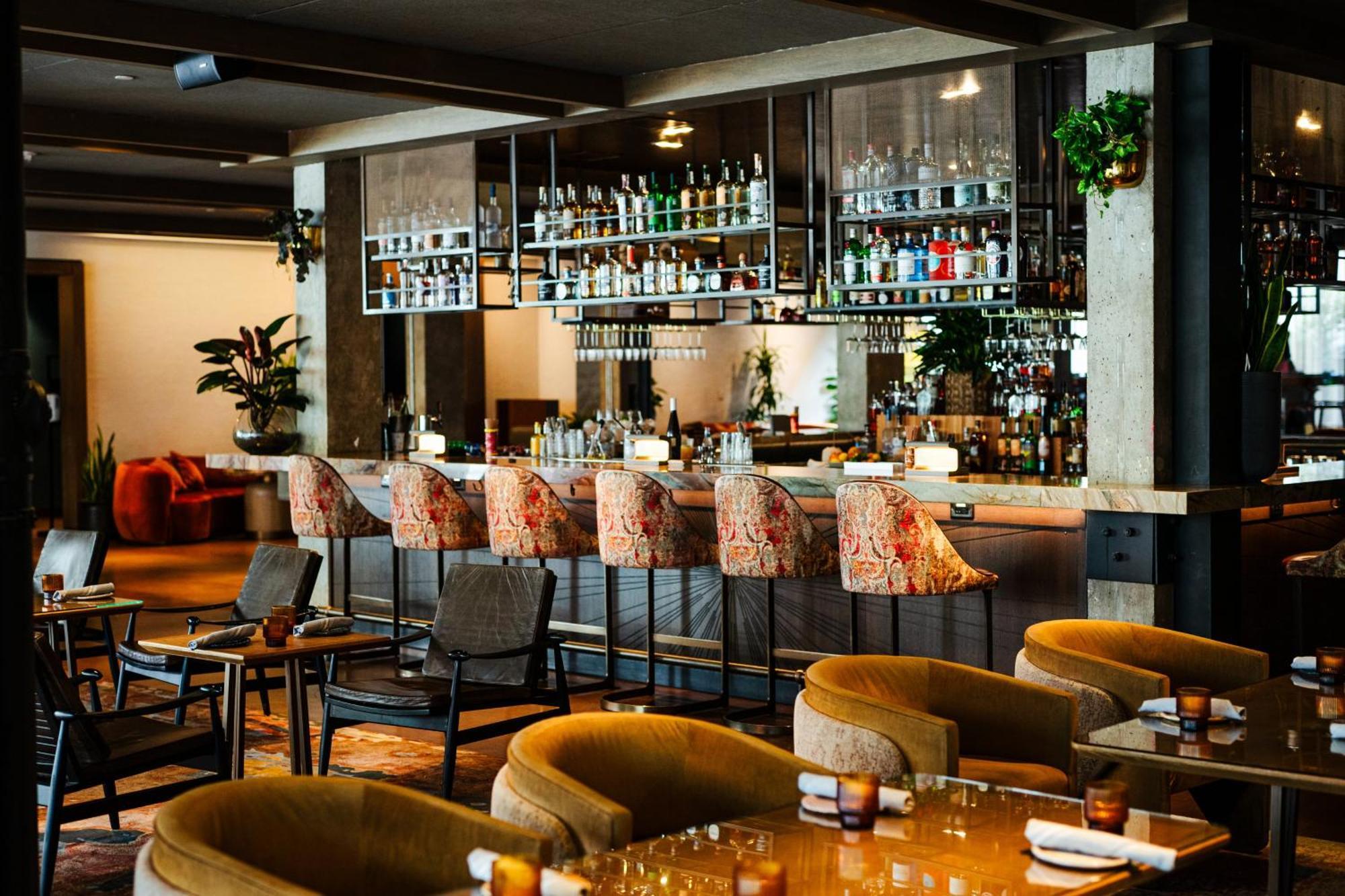 ยอร์ส ทรูลี ดีซี Hotel วอชิงตัน ภายนอก รูปภาพ The bar at the restaurant