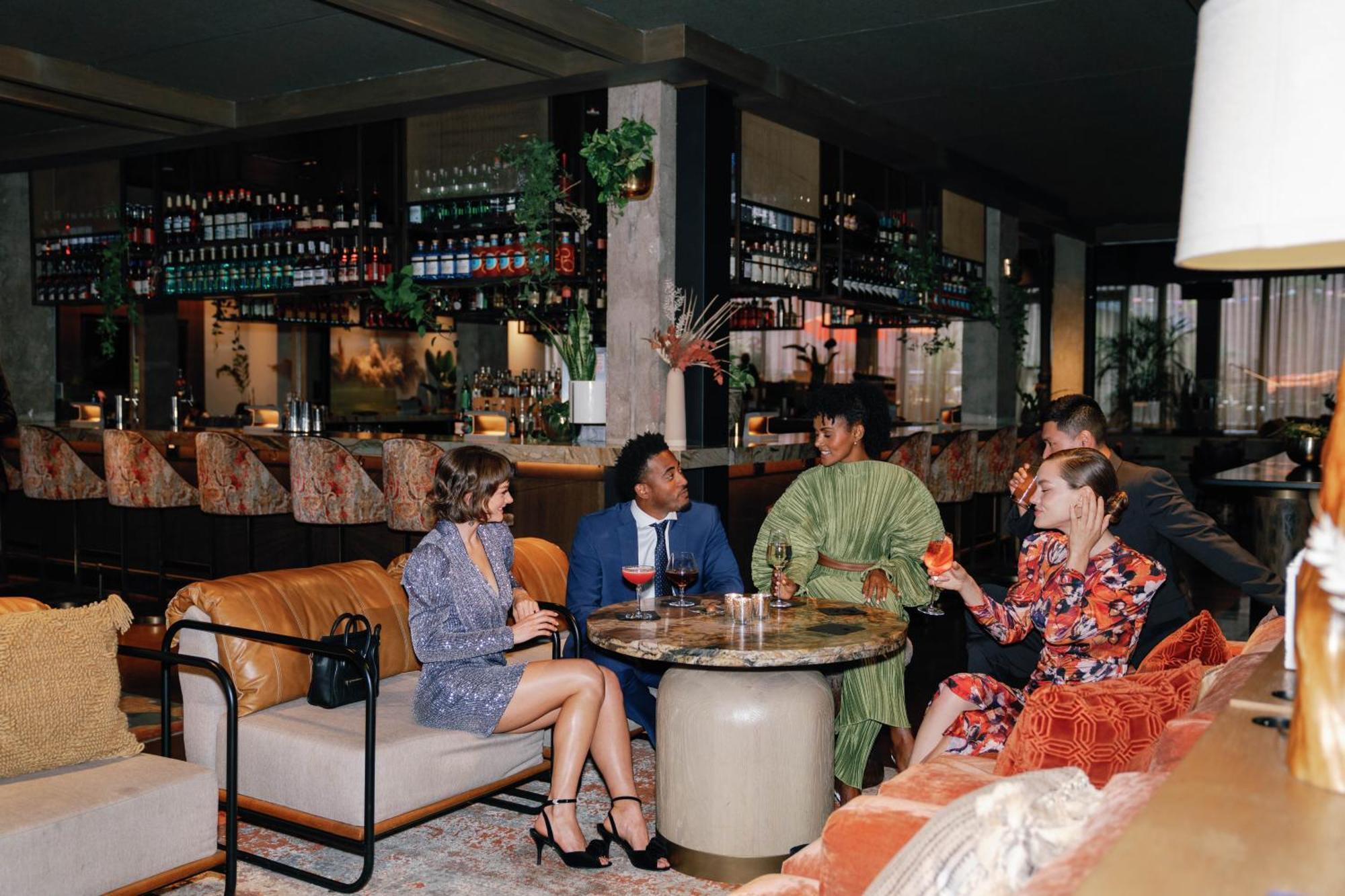 ยอร์ส ทรูลี ดีซี Hotel วอชิงตัน ภายนอก รูปภาพ The bar at the Standard East Village